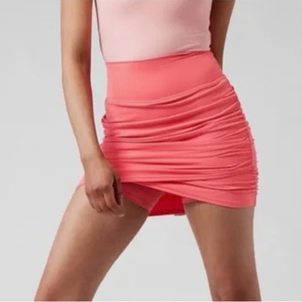 Athleta transcend skirt coral size large new with tags